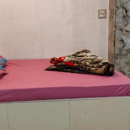 Mangalam Gold Guest House Varanasi Exterior foto
